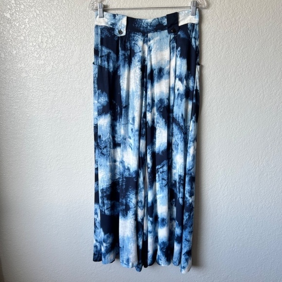 FLAW - Isabel de Pedro feather lightweight maxi breezy skirt - Picture 2 of 12